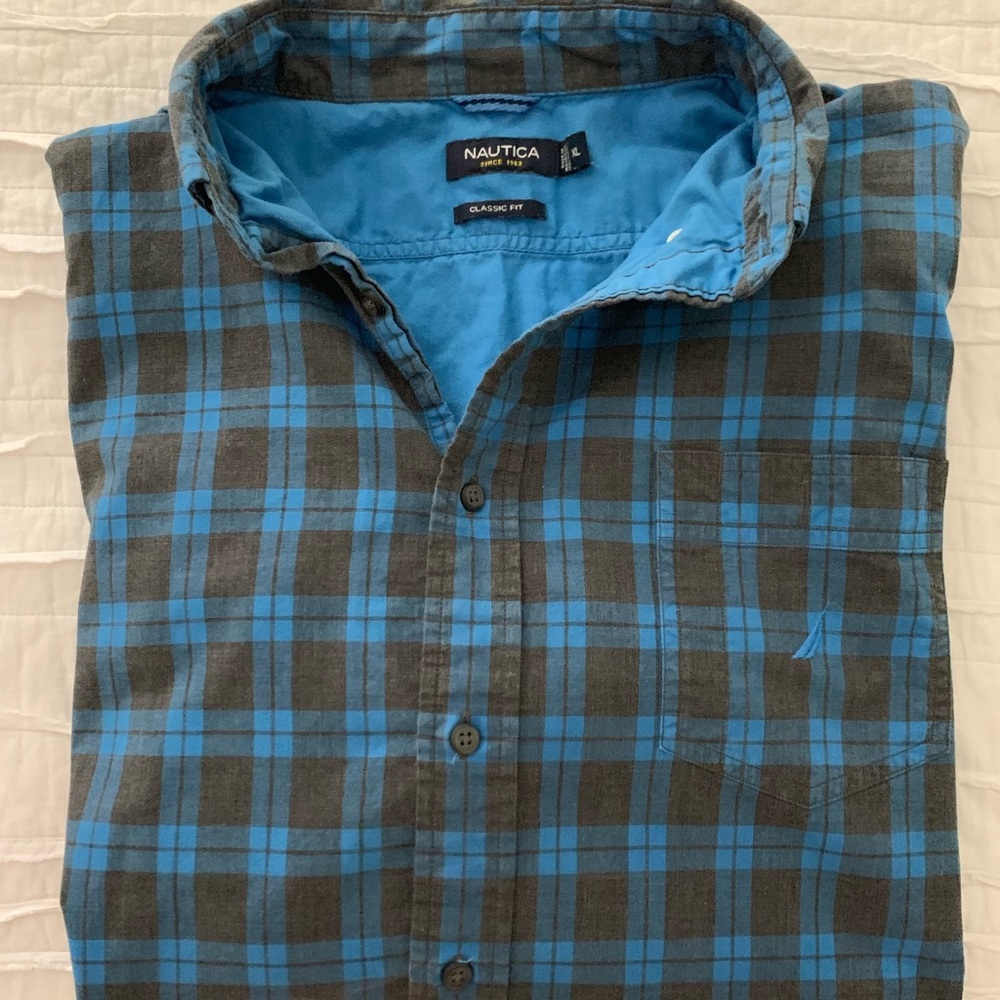 Nautica: Casual Button Down Shirt